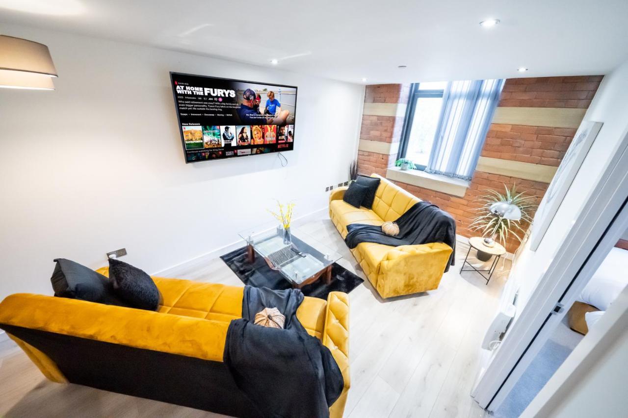 Bv Spacious 1-Bedroom Apartment Close To Town Center - Sleeps 6 Bradford  Zewnętrze zdjęcie
