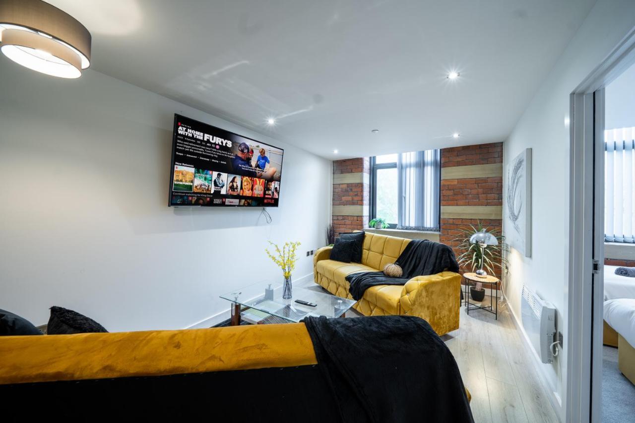 Bv Spacious 1-Bedroom Apartment Close To Town Center - Sleeps 6 Bradford  Zewnętrze zdjęcie